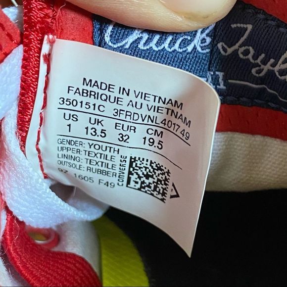 Converse Chuck Taylor All Star II Red Low Top Lace Up Sneaker Shoes Youth 1 - Picture 11 of 11